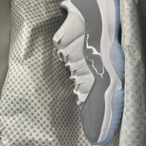 Retro Jordan 11 Low - Picture 1 of 4